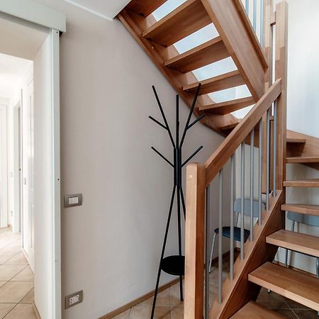 Ferienwohnung Sky Attic 72 - The House Of Travelers Como Exterior foto
