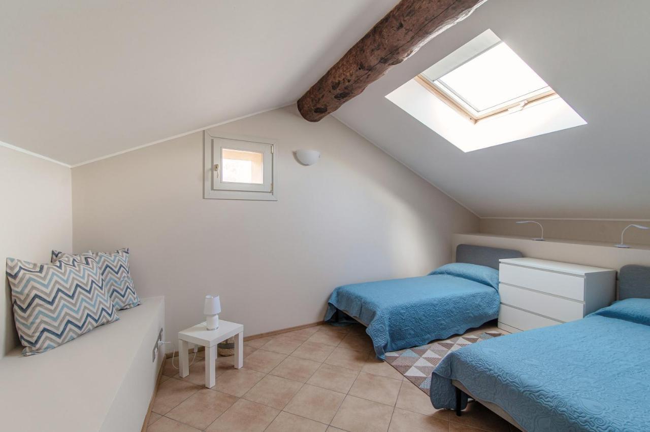 Ferienwohnung Sky Attic 72 - The House Of Travelers Como Exterior foto