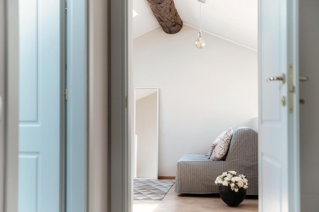 Ferienwohnung Sky Attic 72 - The House Of Travelers Como Exterior foto