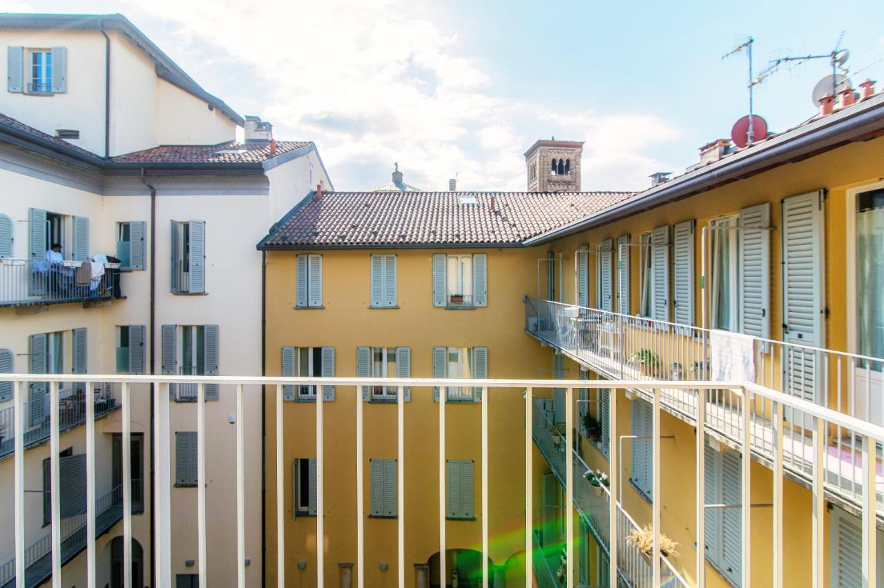 Ferienwohnung Sky Attic 72 - The House Of Travelers Como Exterior foto